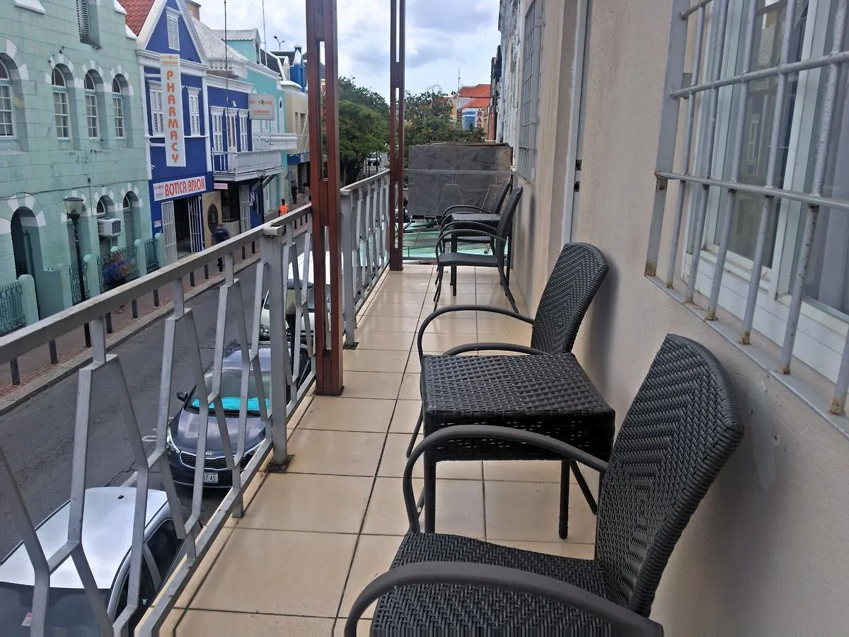 Breedestraat Otrobanda Hotel Willemstad